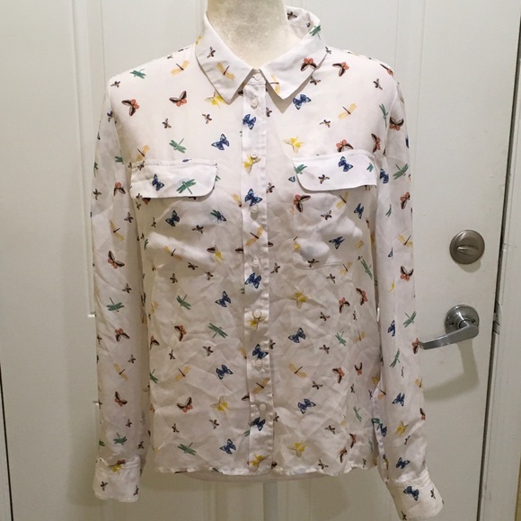 Silk butterfly pattern button down. - Picture 2 of 4